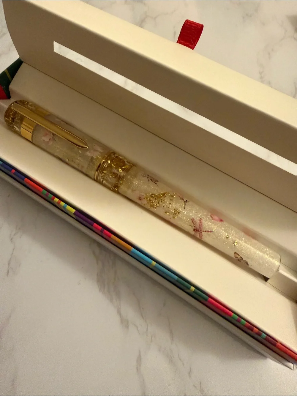 BENU sweetheart pen